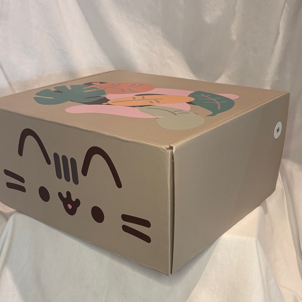 Pusheen Box Only~ Spring 2022 Exclusive Pusheen “It’s Gardening Time” Culturefly
